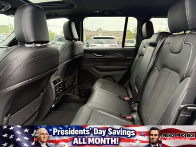 2025 Jeep Grand Cherokee 4WD