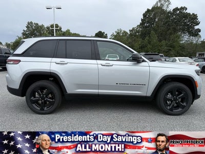 2025 Jeep Grand Cherokee 4WD