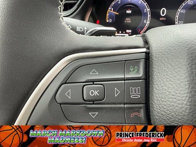 2026 Jeep Grand Cherokee Laredo Altitude