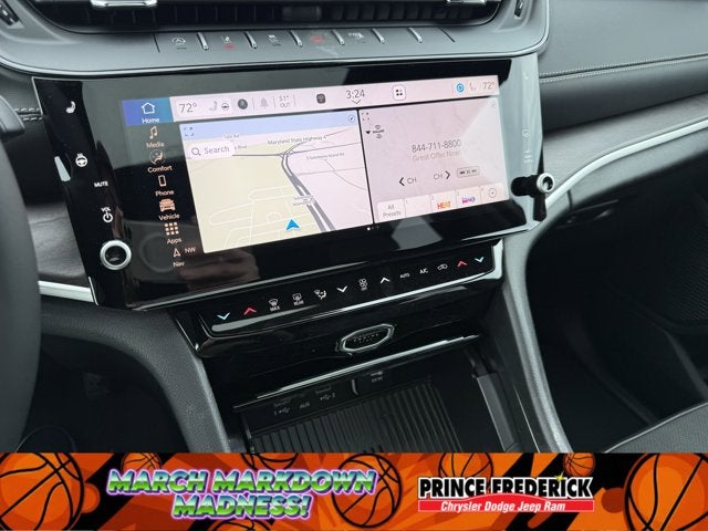 2026 Jeep Grand Cherokee Laredo Altitude