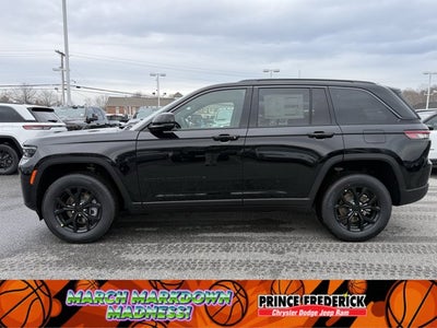 2026 Jeep Grand Cherokee Laredo Altitude