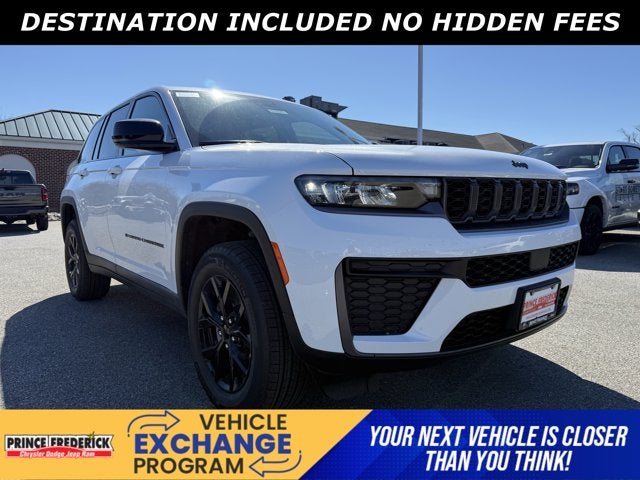 2026 Jeep Grand Cherokee Laredo Altitude