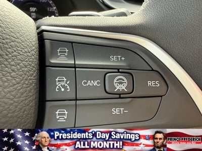 2026 Jeep Grand Cherokee Laredo Altitude