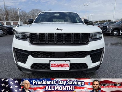 2026 Jeep Grand Cherokee Laredo Altitude