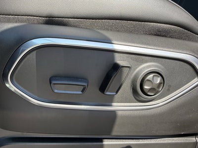 2026 Jeep Grand Wagoneer Base