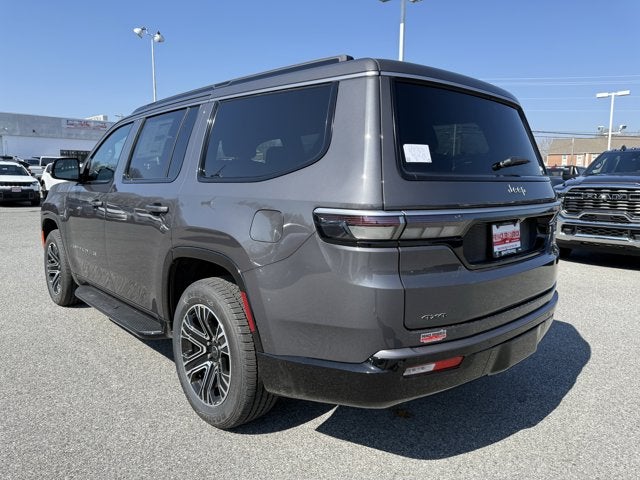 2026 Jeep Grand Wagoneer Base