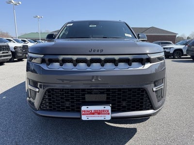 2026 Jeep Grand Wagoneer Base