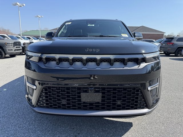 2026 Jeep Grand Wagoneer Limited Reserve