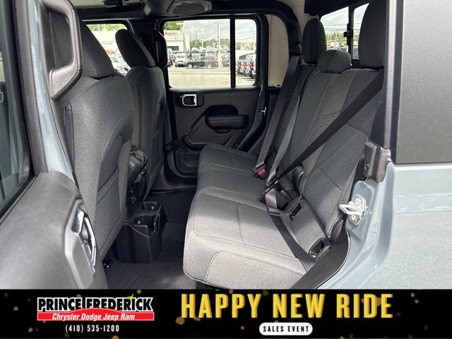 2025 Jeep Gladiator Willys