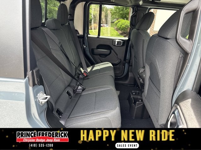 2025 Jeep Gladiator Willys