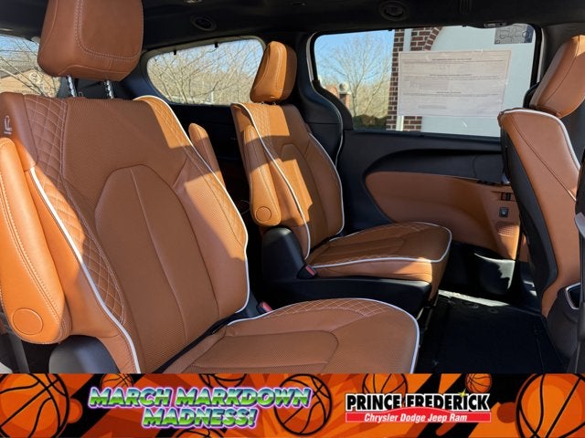 2026 Chrysler Pacifica Pinnacle