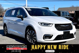 2023 Chrysler Pacifica Hybrid Limited