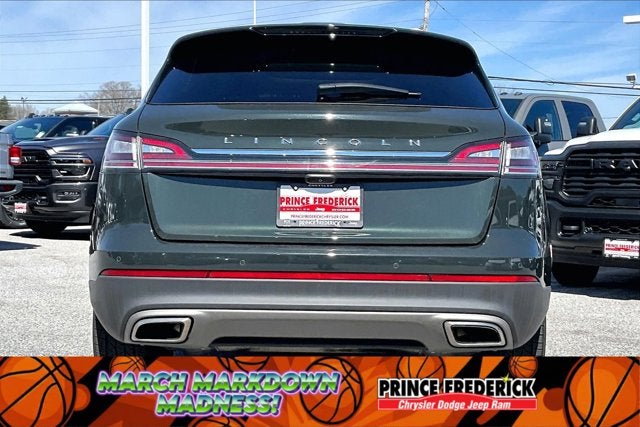 2022 Lincoln Nautilus Reserve