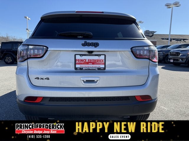 2026 Jeep Compass Latitude Altitude