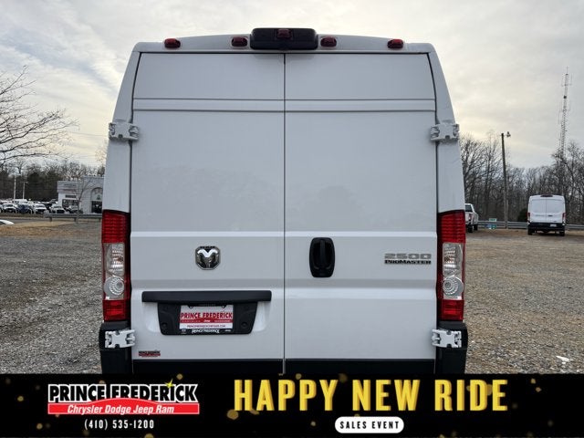 2026 RAM ProMaster Cargo Van SLT