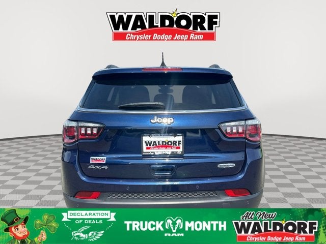 2020 Jeep Compass Latitude w/Sun/Safety Pkg