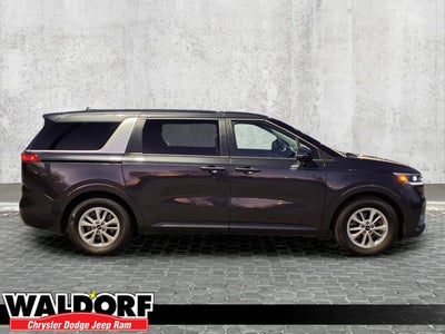 2023 Kia Carnival MPV LX