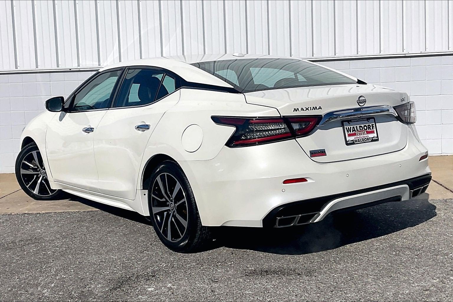 2023 Nissan Maxima SV