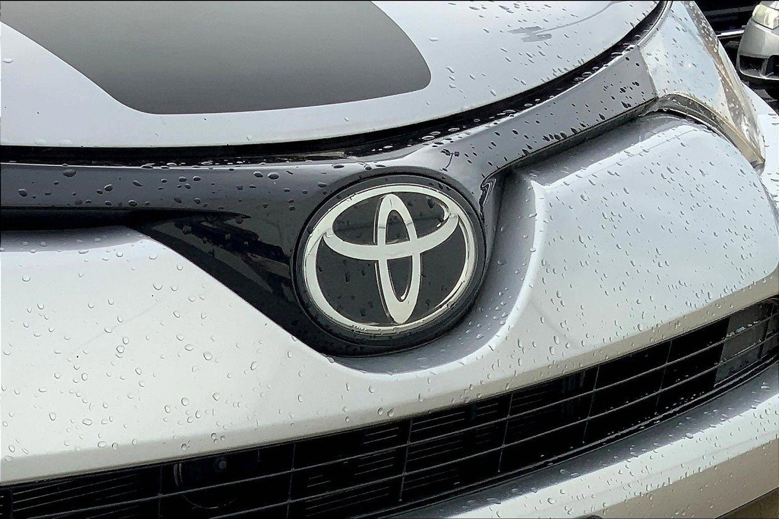 2018 Toyota RAV4 Base