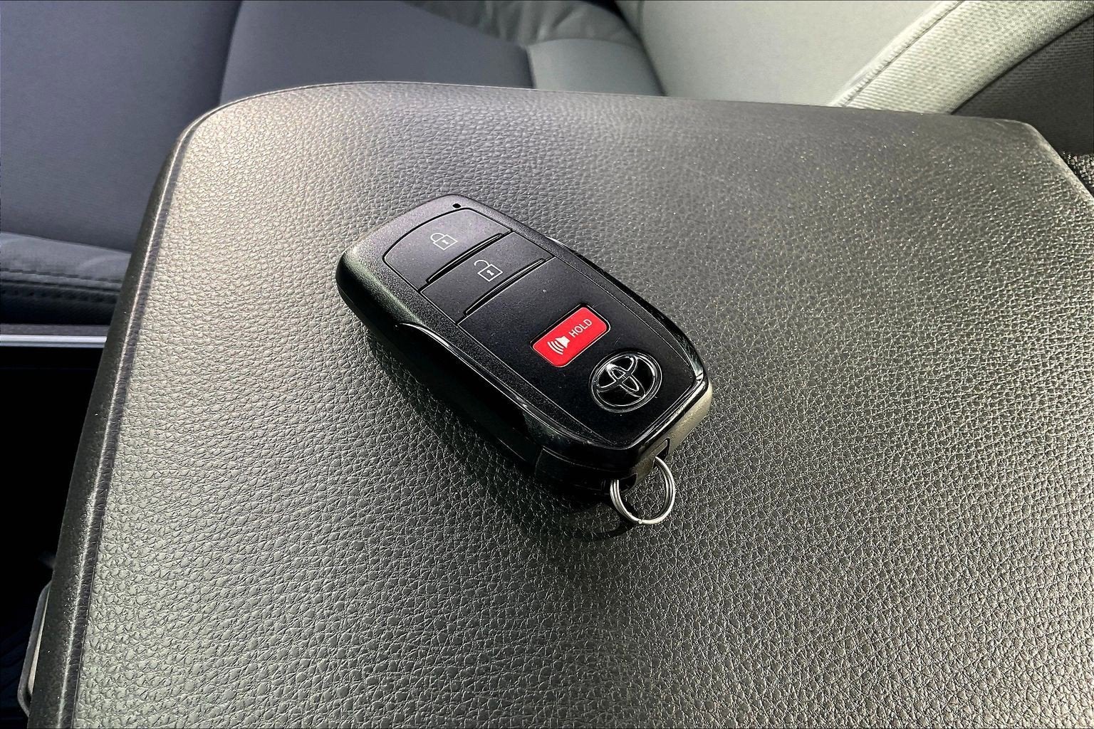 2025 Toyota Tacoma 2WD SR5