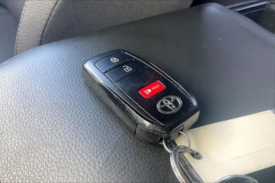 2025 Toyota Tacoma 4WD SR5