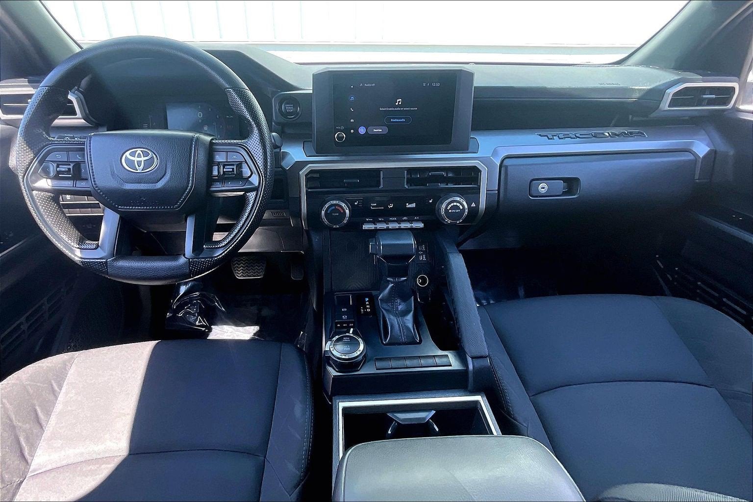 2025 Toyota Tacoma 4WD SR5