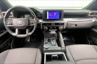 2025 Toyota Tacoma 4WD SR5