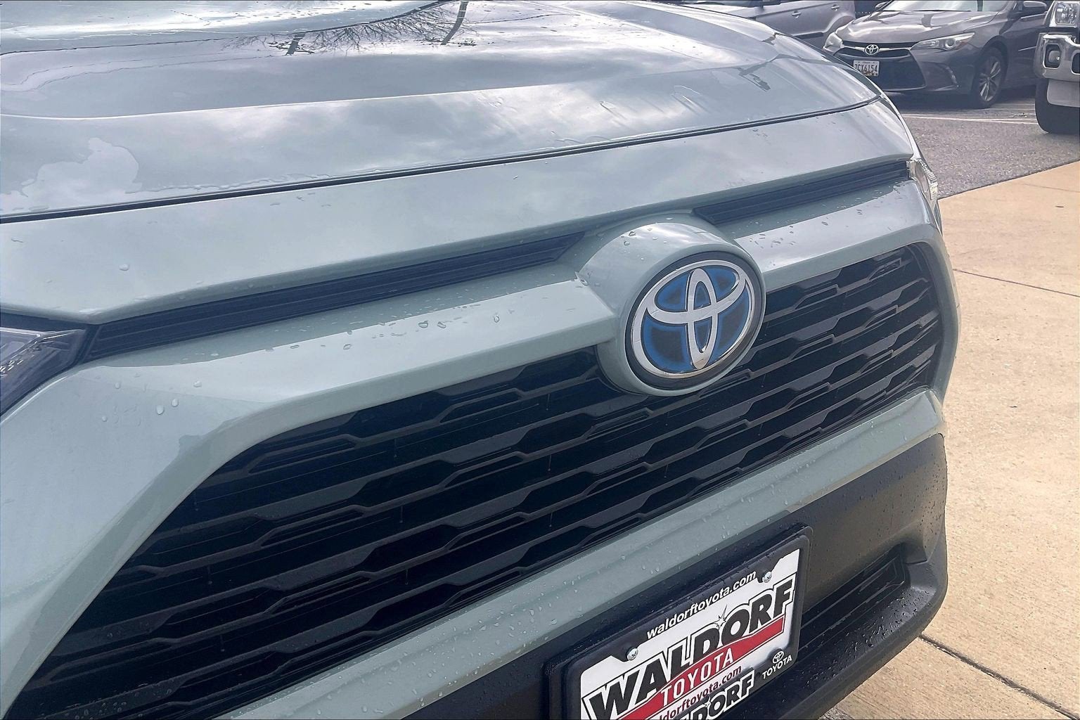 2023 Toyota RAV4 Hybrid XLE