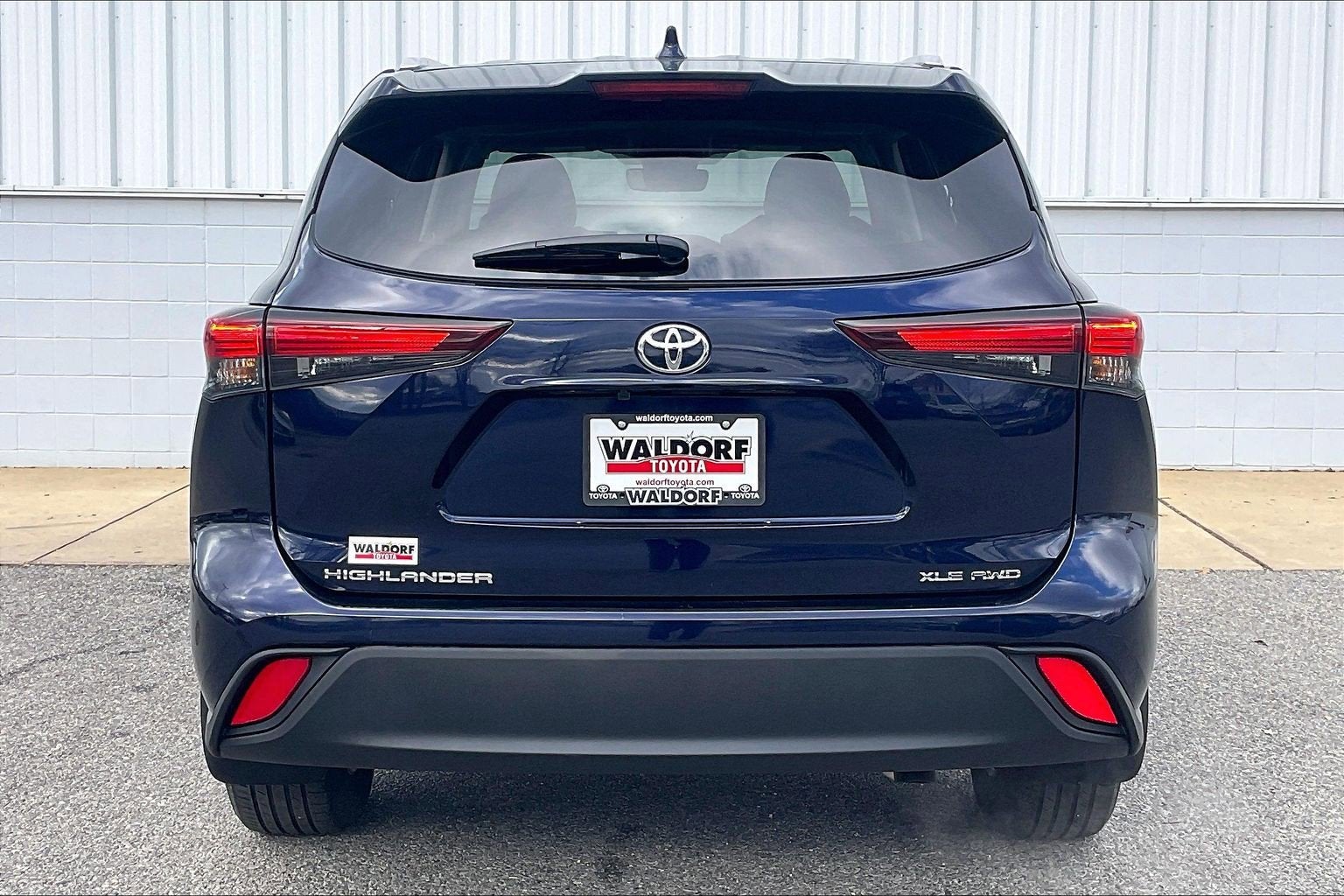 2025 Toyota Highlander XLE