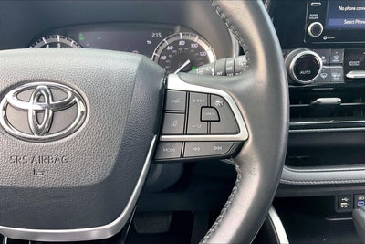 2022 Toyota Highlander XSE