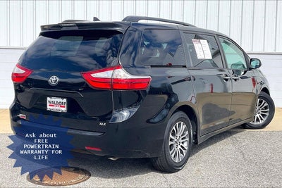 2019 Toyota Sienna XLE