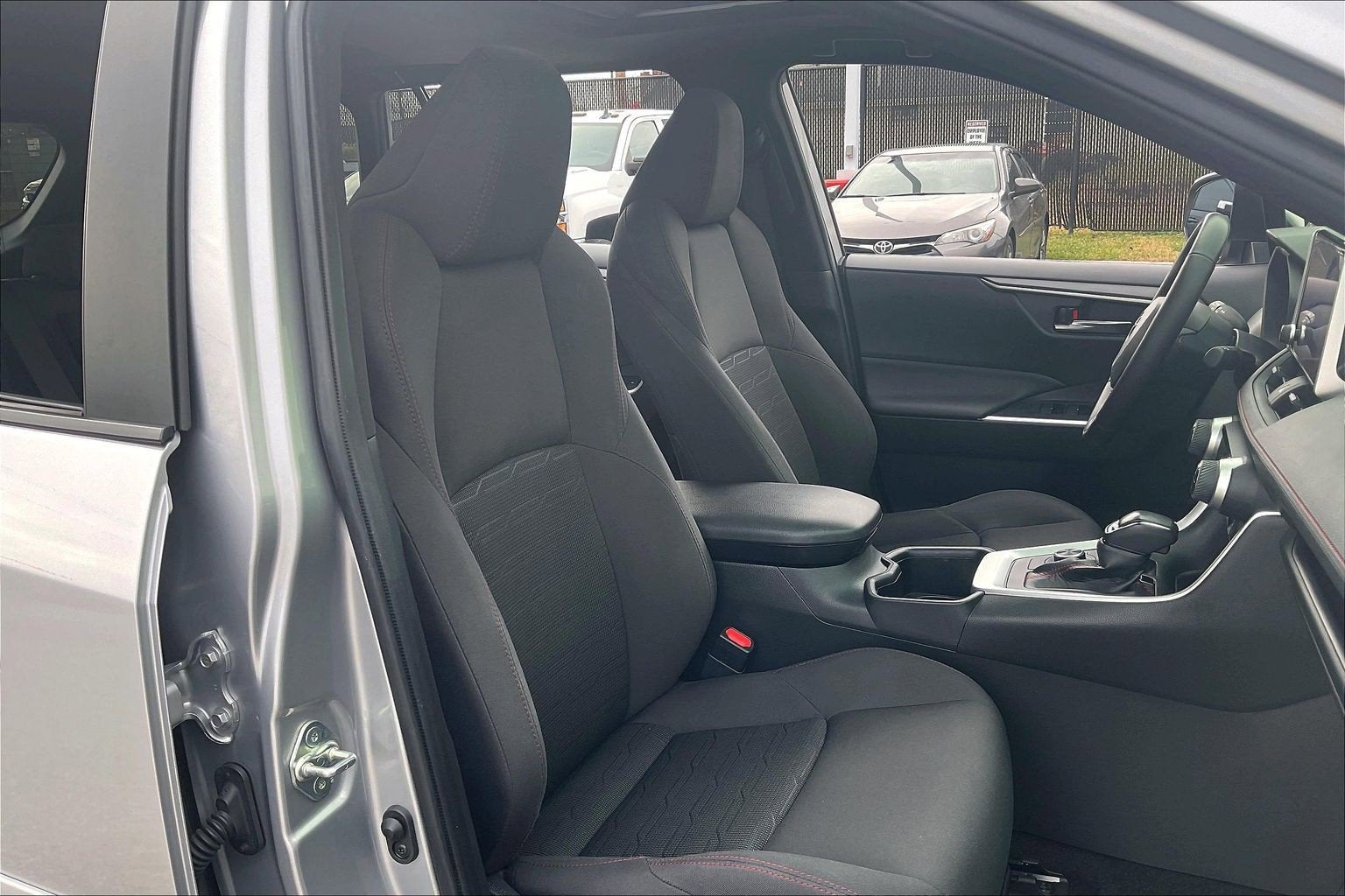 2023 Toyota RAV4 Prime SE