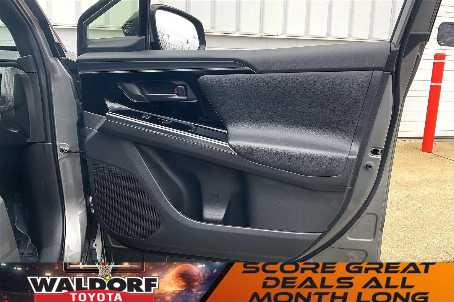 2023 Toyota bZ4X Limited