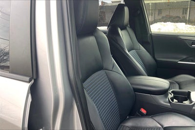 2020 Toyota RAV4 Hybrid XSE