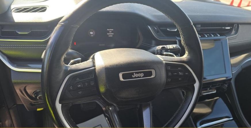 2022 Jeep Grand Cherokee L Laredo LUXURY TECH