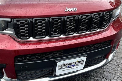 2021 Jeep Grand Cherokee L Laredo