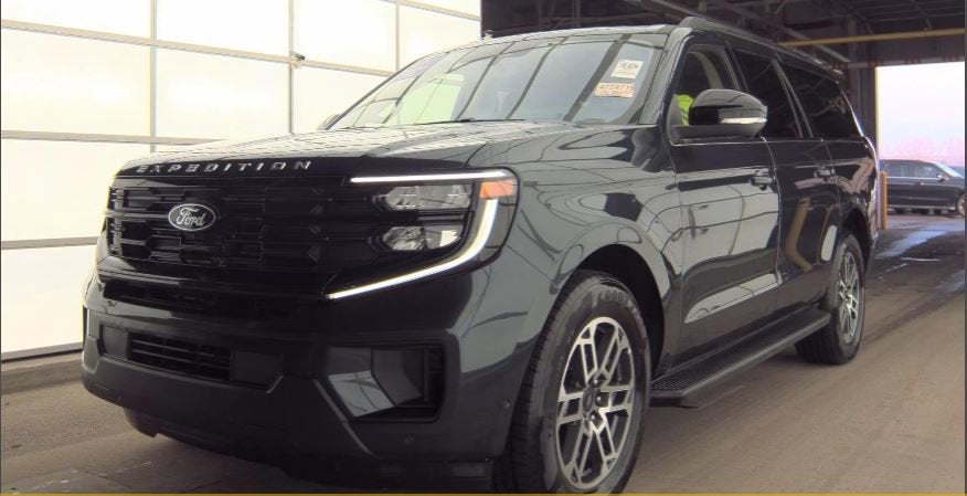 2025 Ford Expedition Max Active