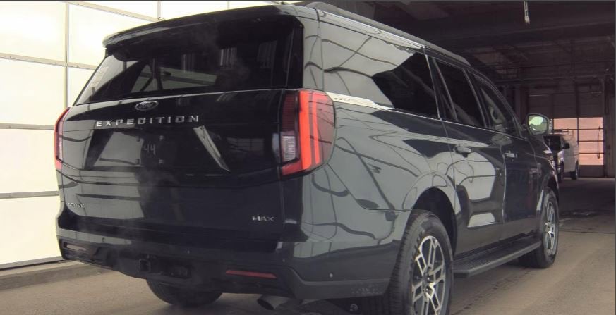 2025 Ford Expedition Max Active
