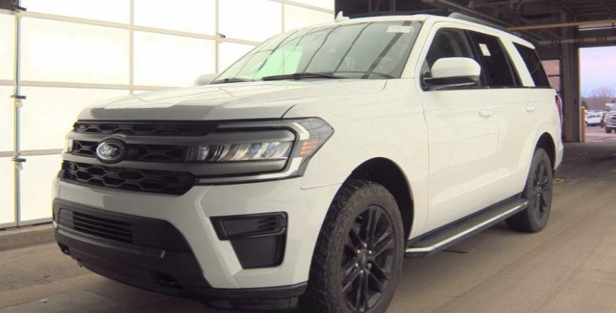 2023 Ford Expedition XLT PANO ROOF LUXURY PACKAGE