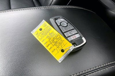 2022 Ford Explorer Limited PANO ROOF