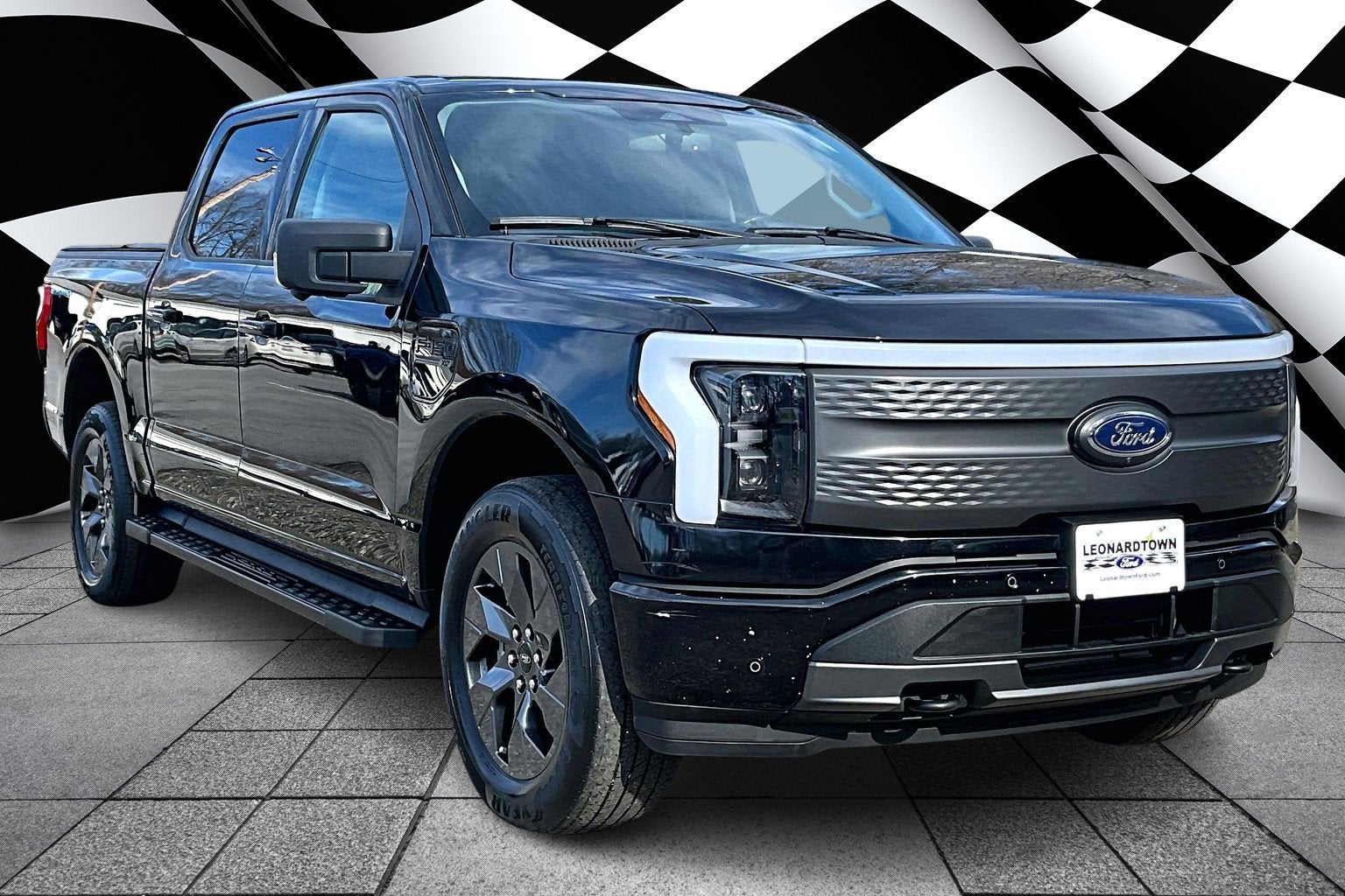 2023 Ford F-150 Lightning XLT LONG RANGE LUX PACKAGE