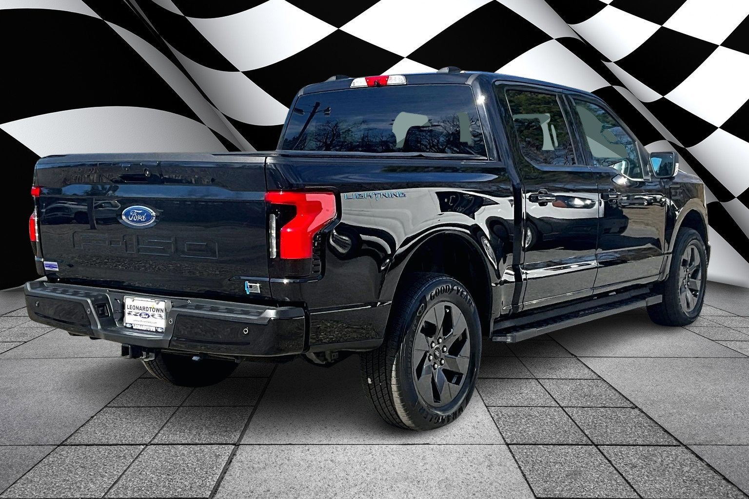2023 Ford F-150 Lightning XLT LONG RANGE LUX PACKAGE