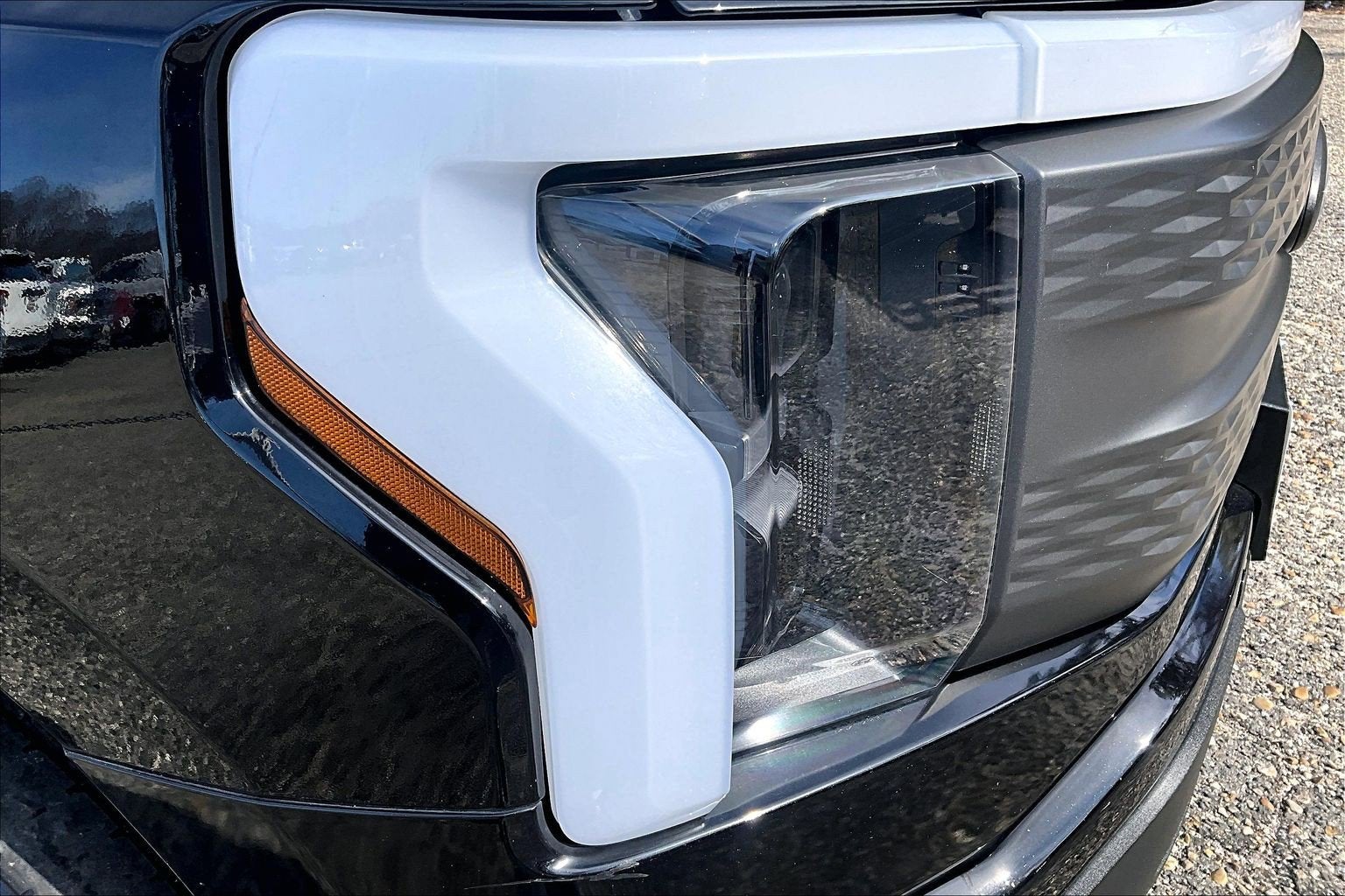 2023 Ford F-150 Lightning XLT LONG RANGE LUX PACKAGE