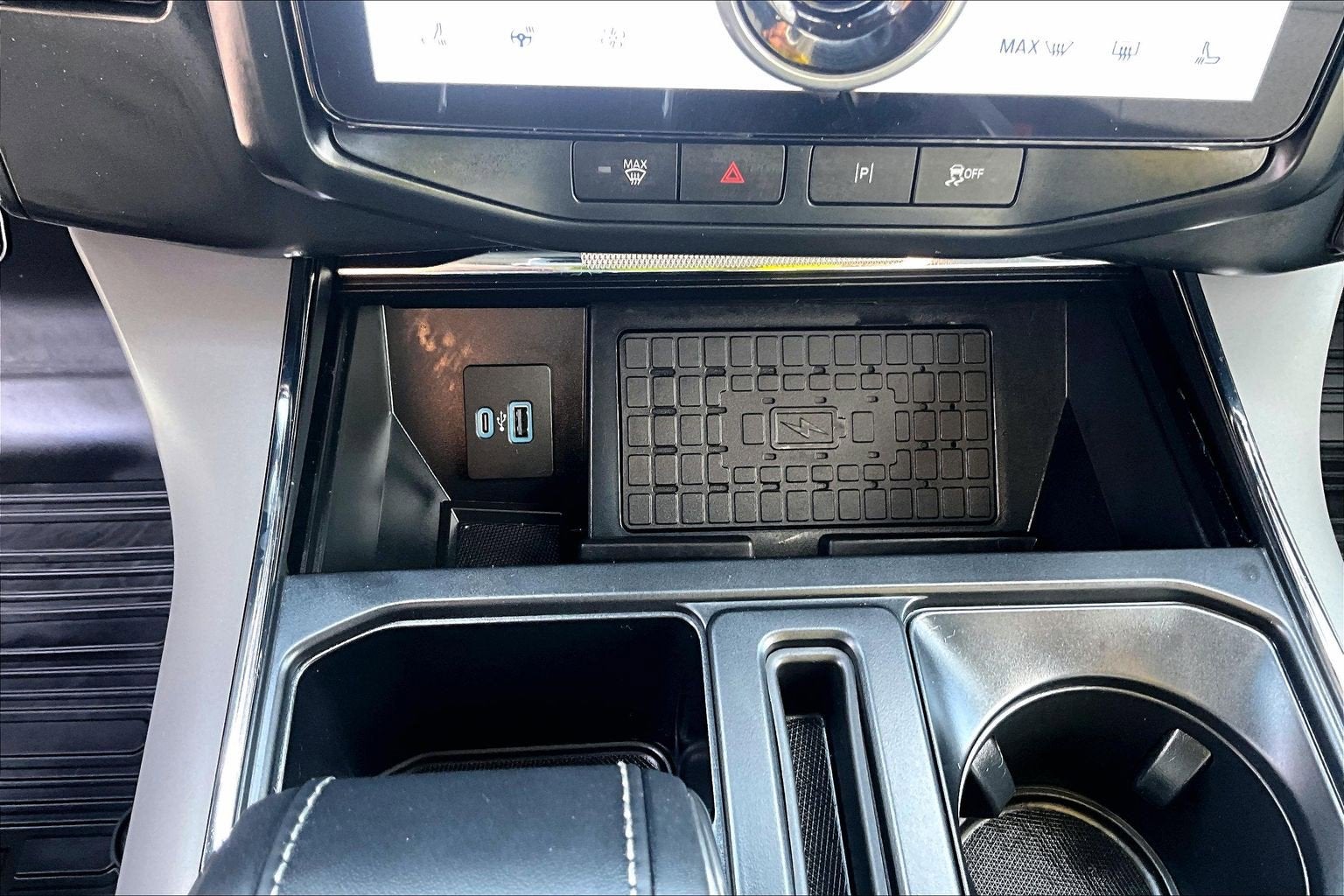 2024 Ford F-150 Lightning Flash