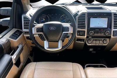 2017 Ford Super Duty F-250 SRW Lariat