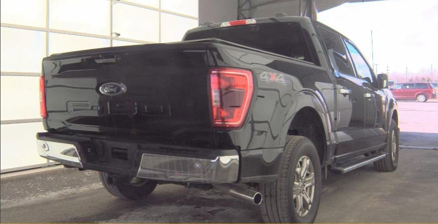 2022 Ford F-150 XLT V8 LUXURY PANO ROOF