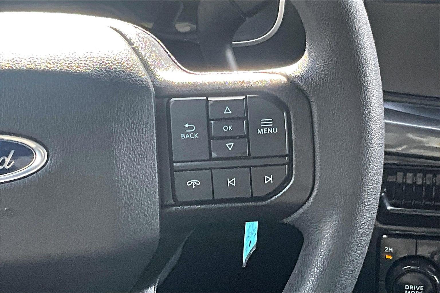 2023 Ford F-150 STX V8 CREW