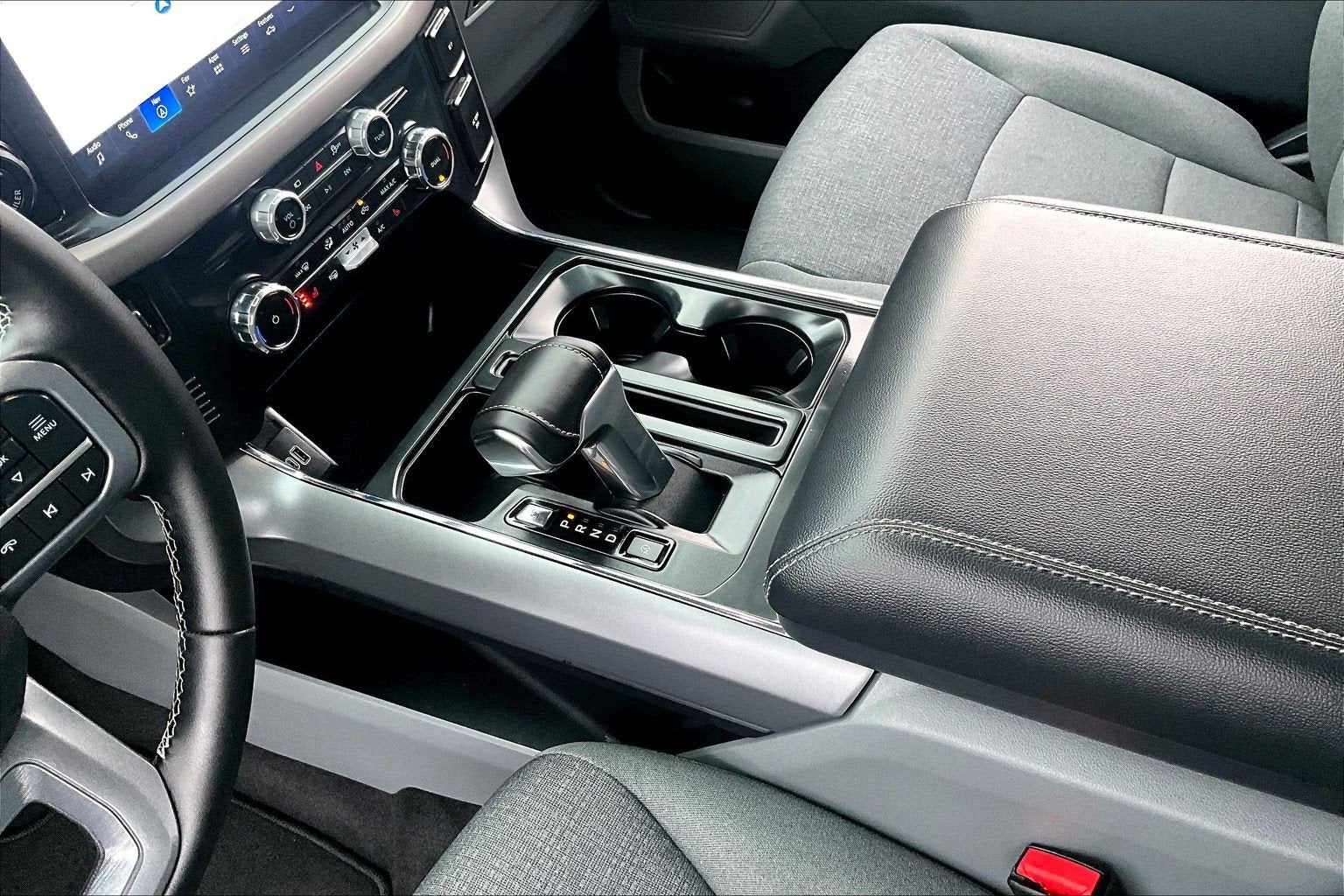 2025 Ford F-150 Lightning XLT PRO POWER