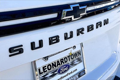 2023 Chevrolet Suburban RST