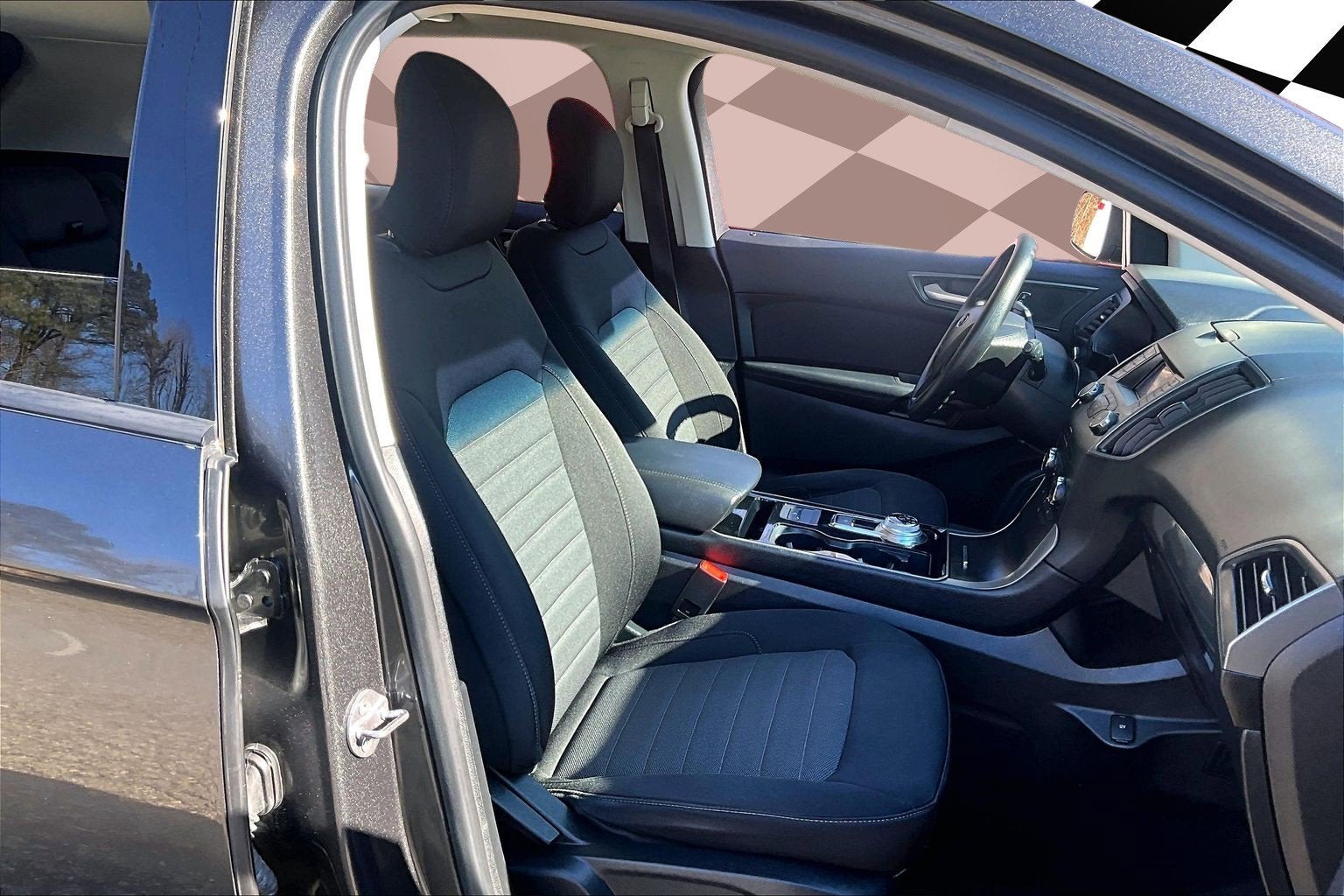 2019 Ford Edge SE